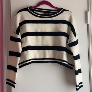 Audrey 3+1 Black & White Cropped Sweater - NWOT